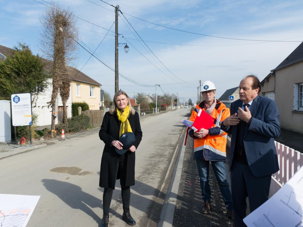 [TRAVAUX] L'effacement des réseaux est en cours à Coulonces (Vire Normandie)