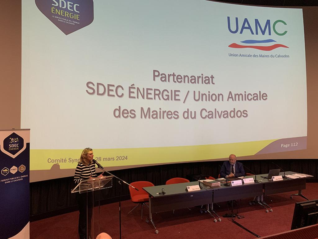 [PARTENARIAT] 28 mars 2024 - Le SDEC ÉNERGIE et l'Union Amicale des Maires du Calvados renouvellent leur partenariat