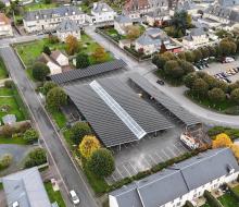 Les Monts-d'Aunay : ombrière photovoltaïque Les Monts-d'Aunay : ombrière photovoltaïque