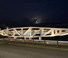 [ÉVÉNEMENT] 05/10 - ST-CÔME-DE-FRESNÉ : mise en valeur par la lumière de la passerelle du port artificiel