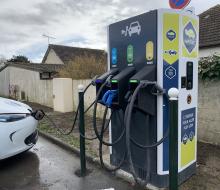 [MOBILITÉ] 23//02 - CABOURG : une offre de bornes de recharge pour véhicules électriques élargie