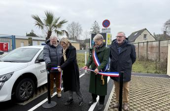 [MOBILITÉ] 11/02 - TREVIERES : inauguration de la borne de recharge rapide pour véhicules électriques